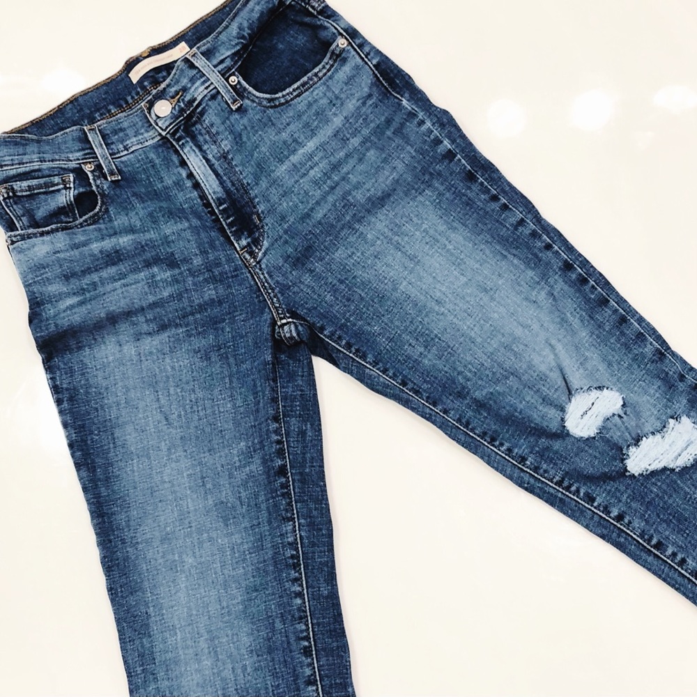 Levi’s 724 High Rise Straight Crop